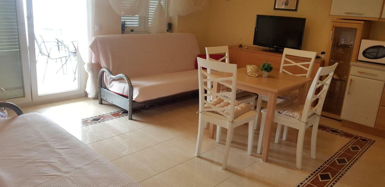 Appartement App Lolly à Selce Extérieur photo
